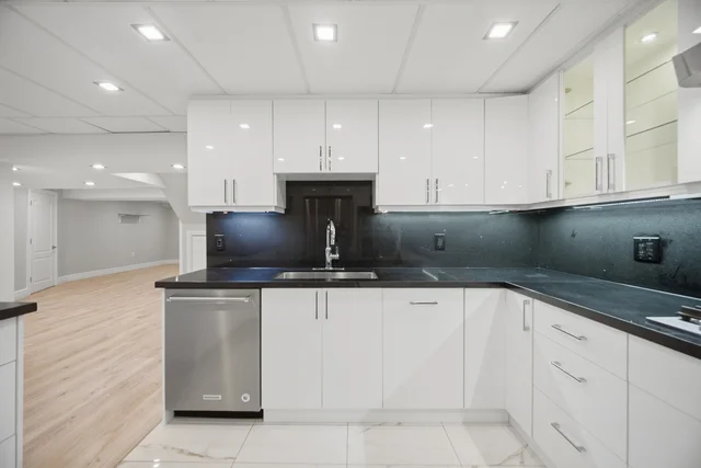 1572 Maple Ridge Drive, Mississauga - photo 41