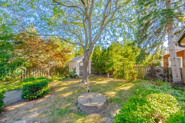 1572 Maple Ridge Drive, Mississauga - photo 49