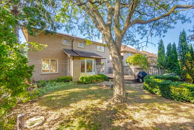 1572 Maple Ridge Drive, Mississauga - photo 52