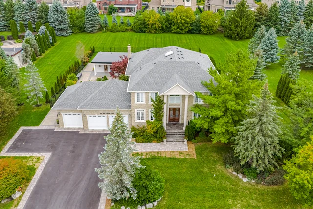 22 Di Nardo Court, King City - photo 6
