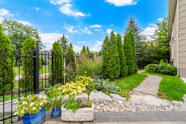 22 Di Nardo Court, King City - photo 136