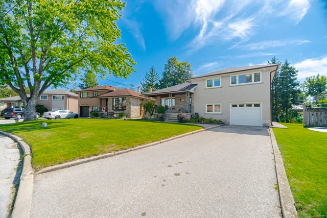 33 Belleglade Court, Toronto - photo 4