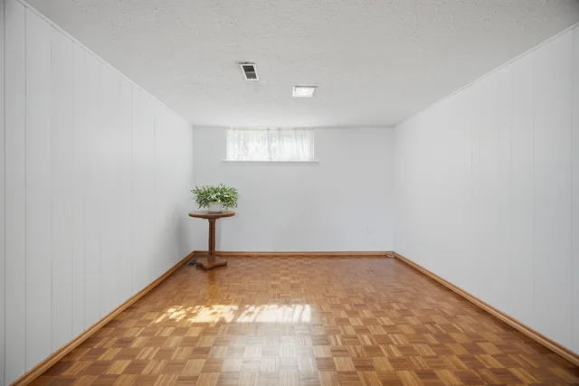33 Belleglade Court, Toronto - photo 39