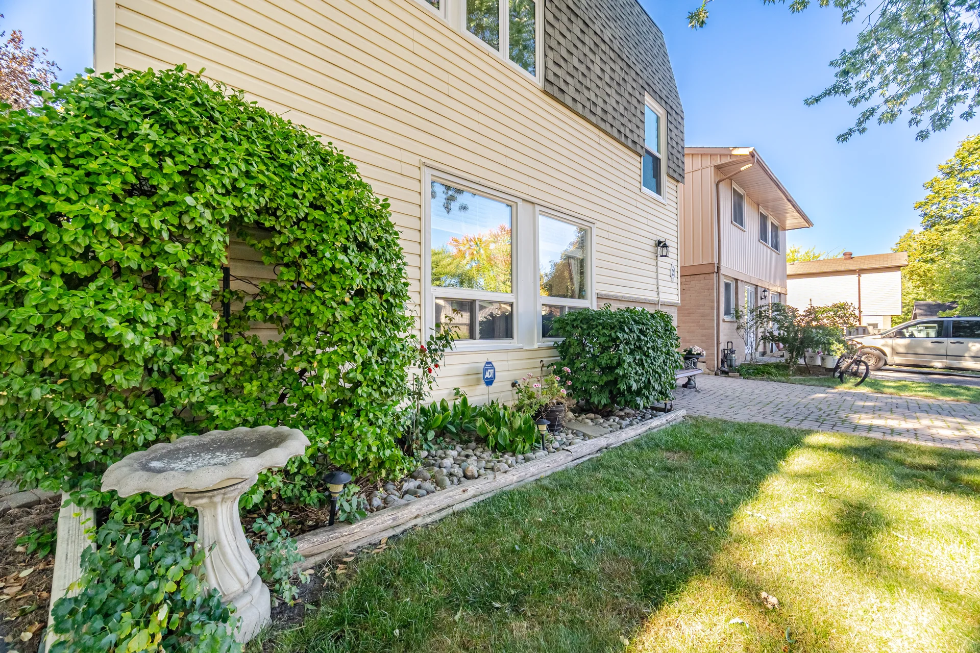 2 Grove Park Square, Brampton - photo 6
