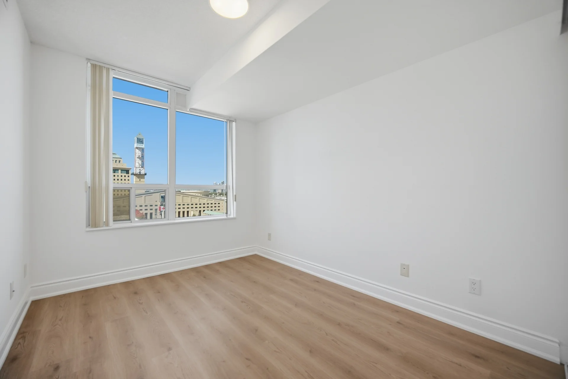 #1203-310 Burnhamthorpe Road West, Mississauga - photo 30
