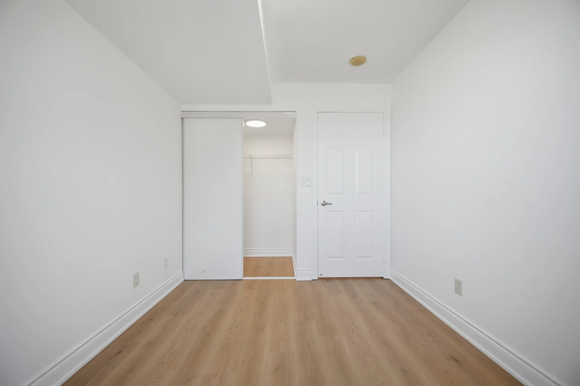 #1203-310 Burnhamthorpe Road West, Mississauga - photo 32