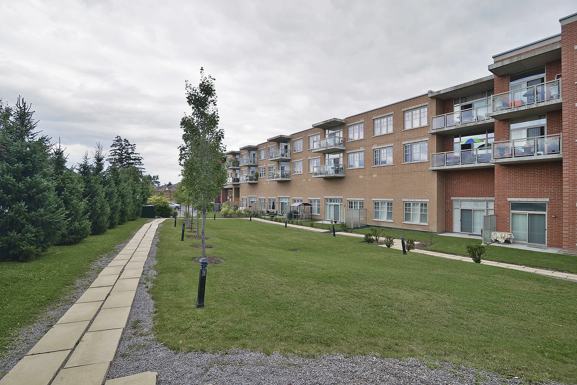 #207-10211 Keele Street, Maple - photo 38