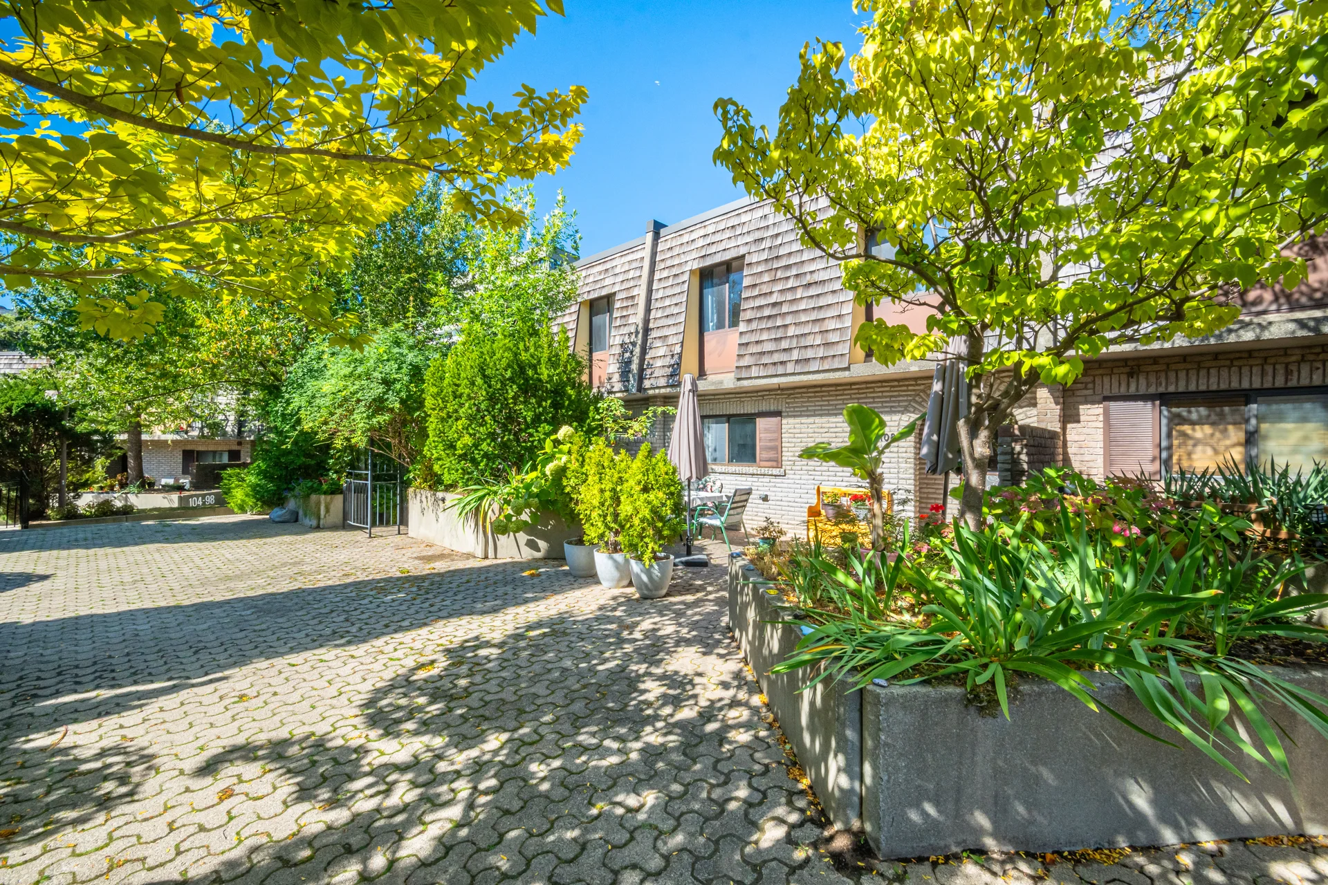#108-1250 Mississauga Valley Boulevard, Mississauga - photo 3