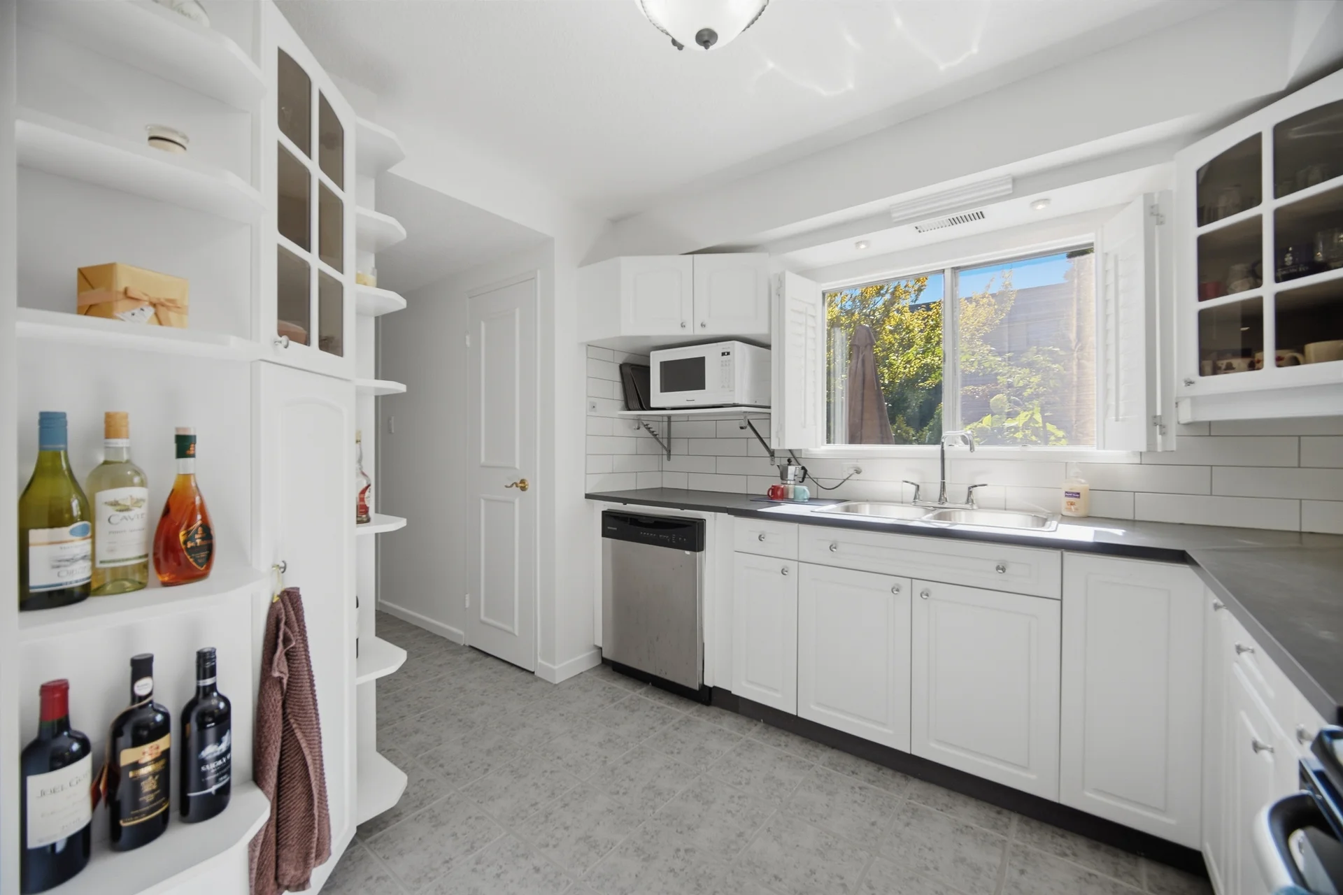 #108-1250 Mississauga Valley Boulevard, Mississauga - photo 23