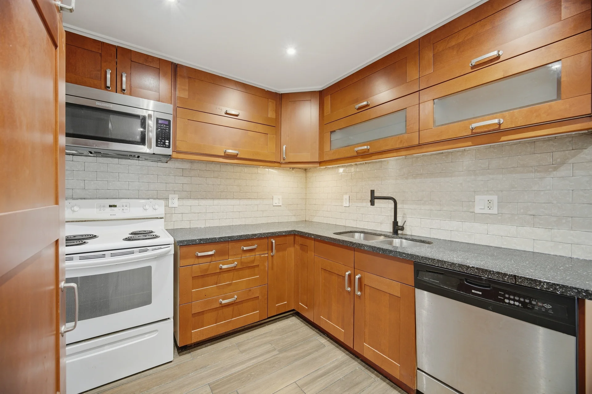 30 Herkley Drive, Brampton - photo 15