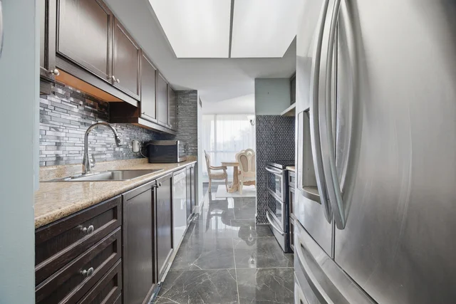 #206-1 Rowntree Road, Etobicoke - photo 29