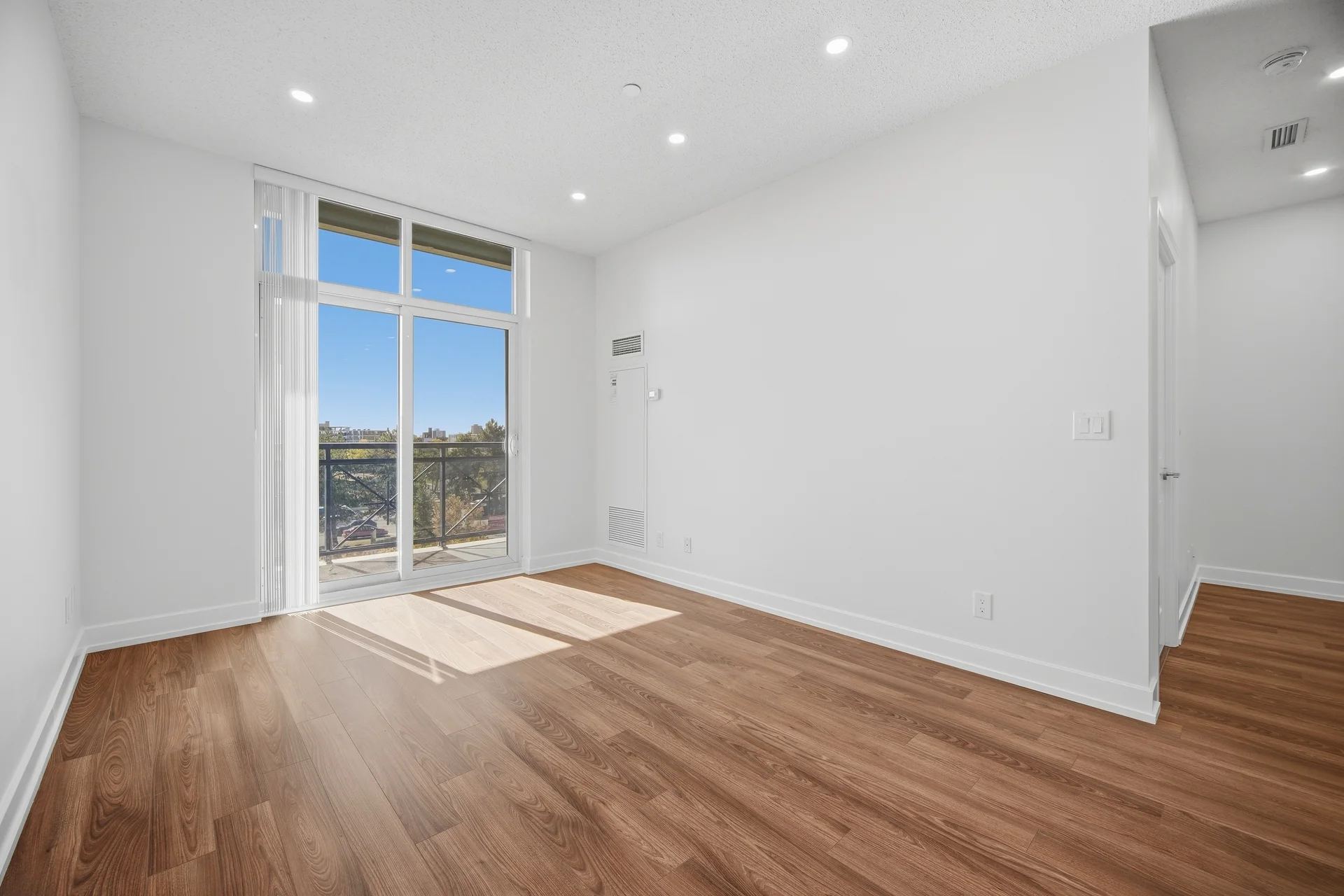 #207-6 Eva Road, Etobicoke - photo 20