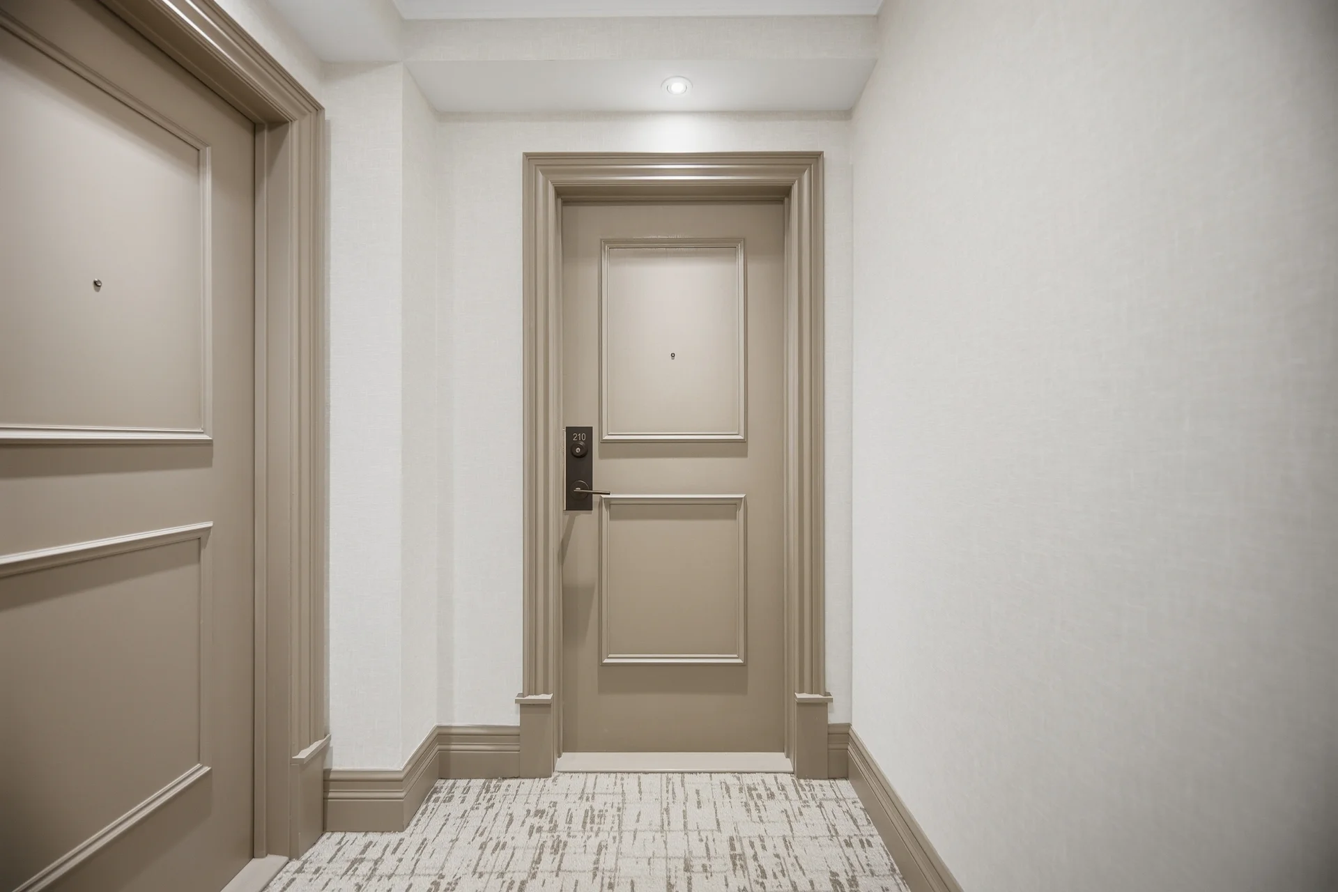 10 Old Mill Trail #210, Etobicoke - photo 4