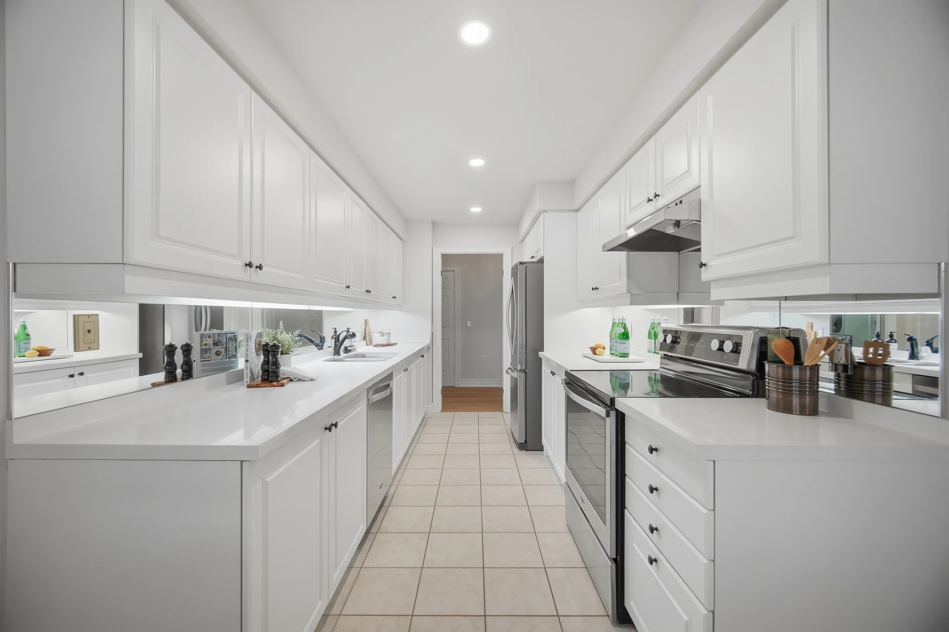 10 Old Mill Trail #210, Etobicoke - photo 27