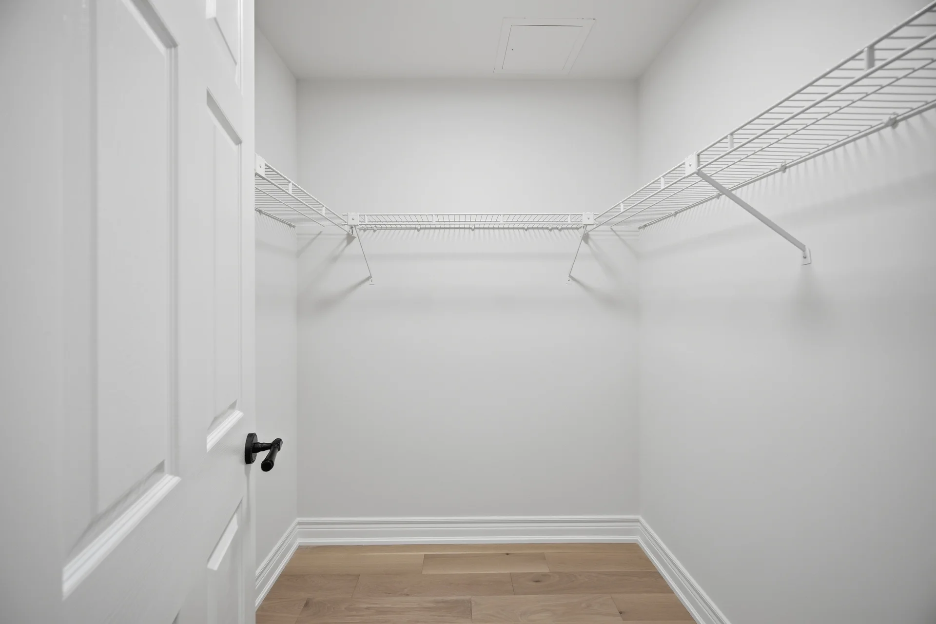 10 Old Mill Trail #210, Etobicoke - photo 35