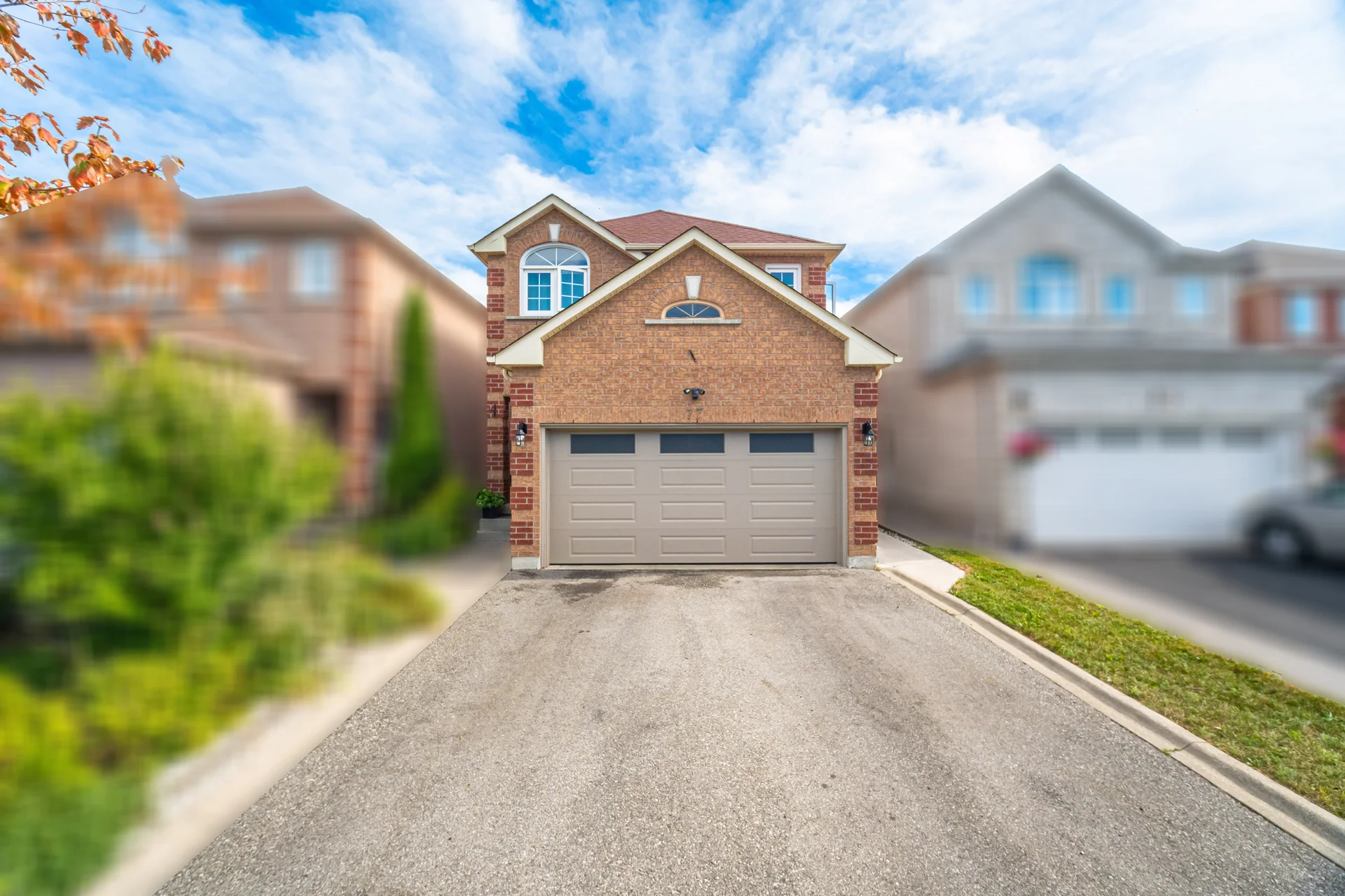 77 Arthurs Crescent, Brampton - photo 2