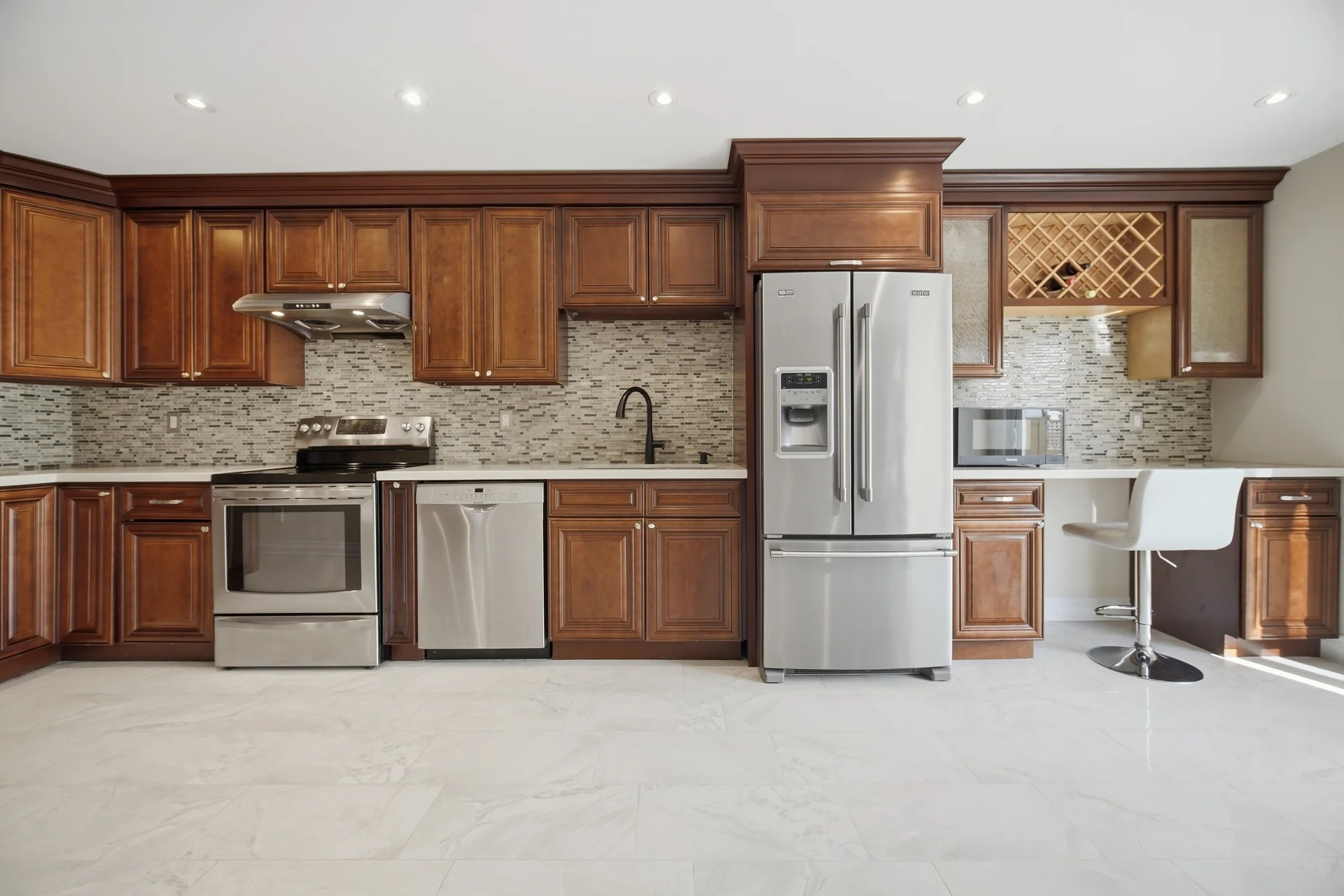 77 Arthurs Crescent, Brampton - photo 14