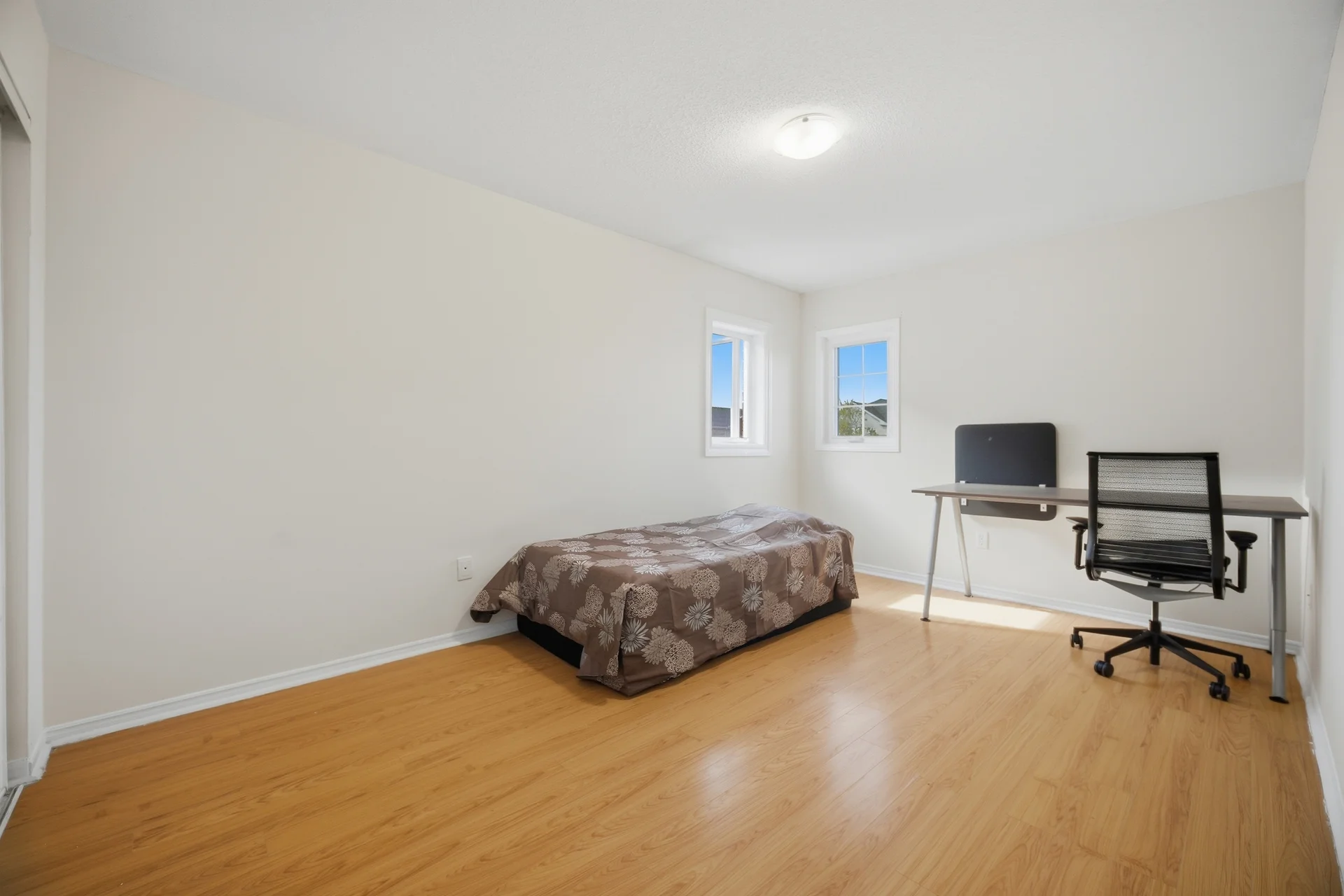 77 Arthurs Crescent, Brampton - photo 33