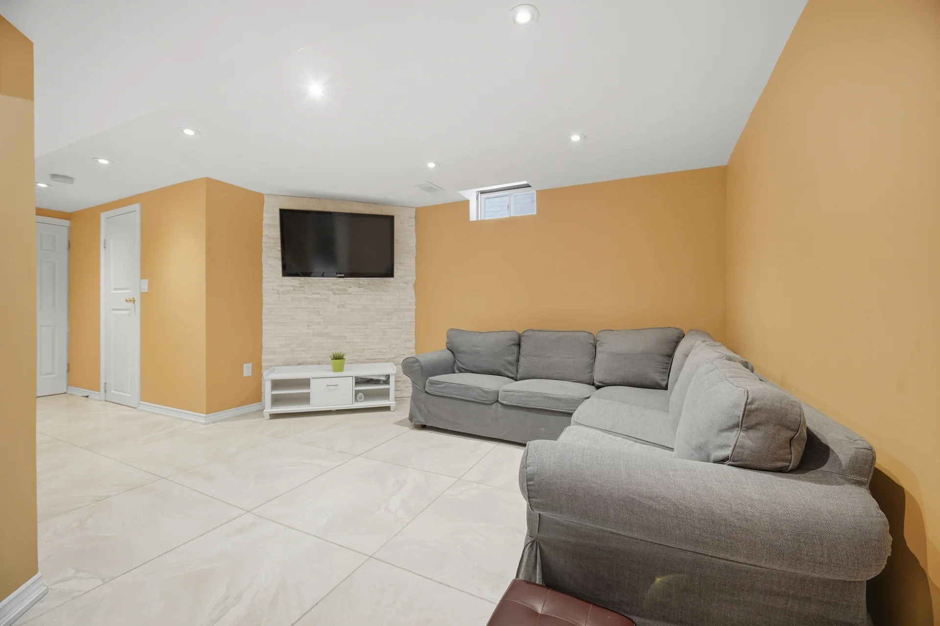 77 Arthurs Crescent, Brampton - photo 40