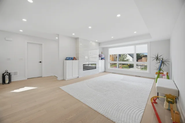 273C Ranee Avenue, North York - photo 7