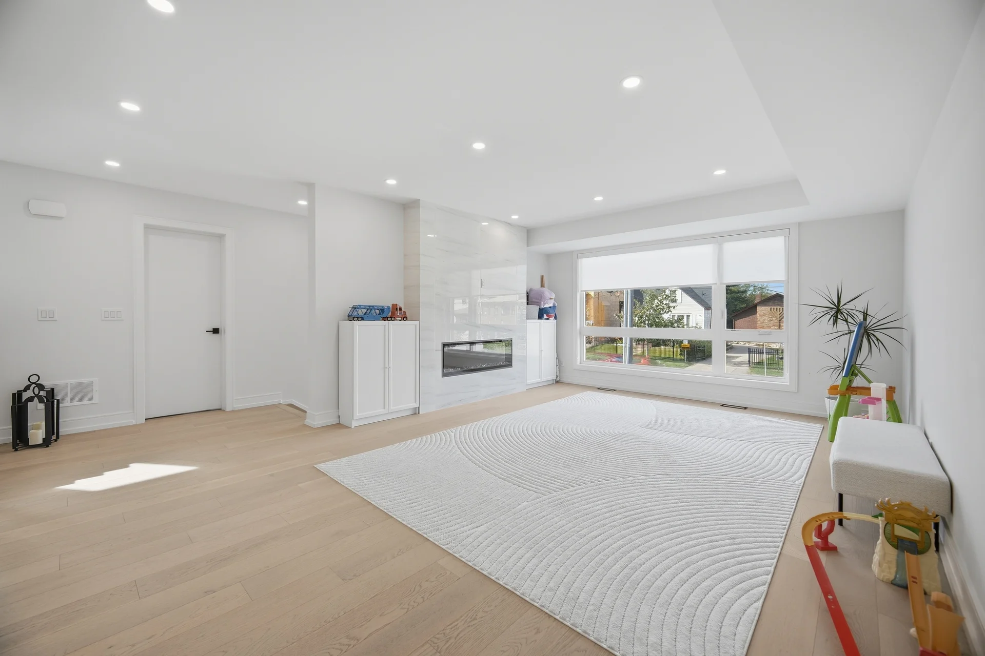 273C Ranee Avenue, North York - photo 7