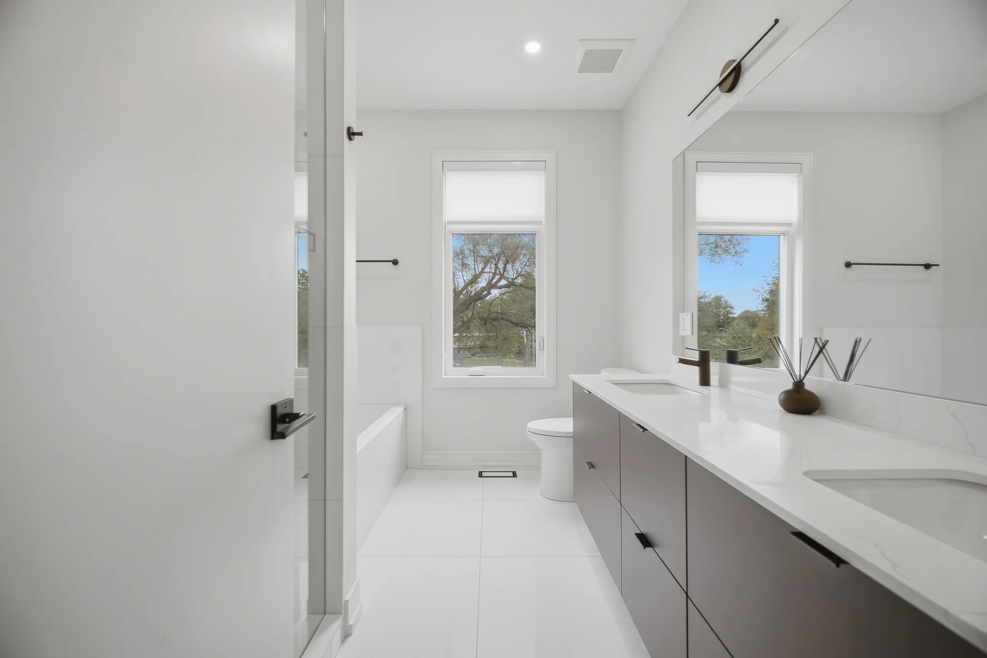 273C Ranee Avenue, North York - photo 38