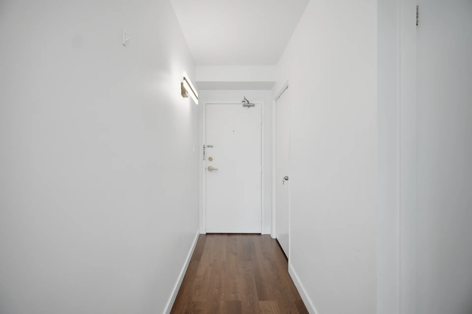 #1204-121 Ling Road, Scarborough - photo 4