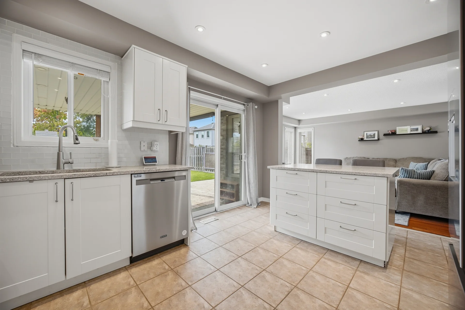 1014 Bradley Terrace, Milton - photo 31