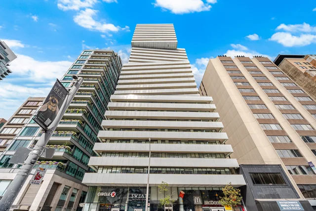 #2505-200 Bloor Street West, Toronto - photo 2