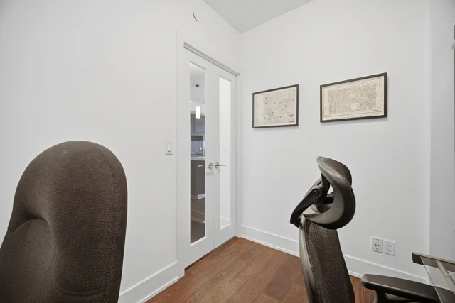 #2505-200 Bloor Street West, Toronto - photo 27