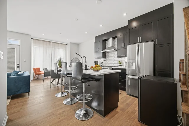 94 Settlers Road East, Oakville - photo 6