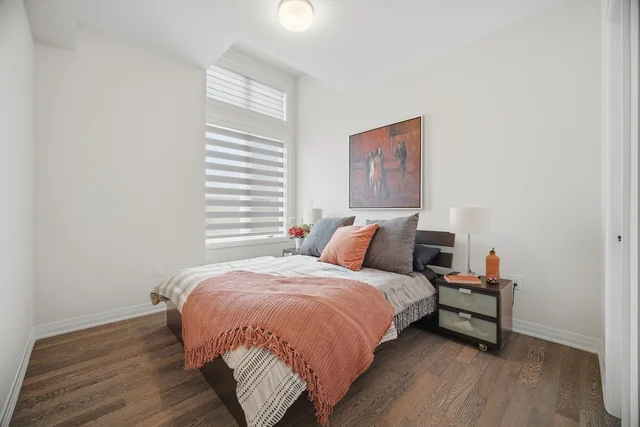 94 Settlers Road East, Oakville - photo 25