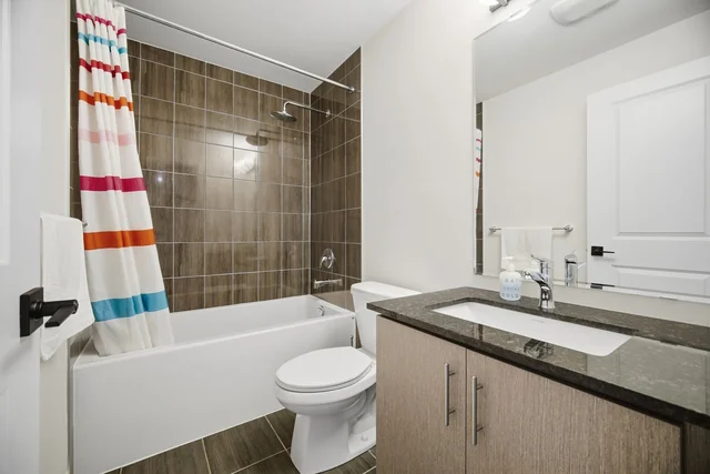 94 Settlers Road East, Oakville - photo 45