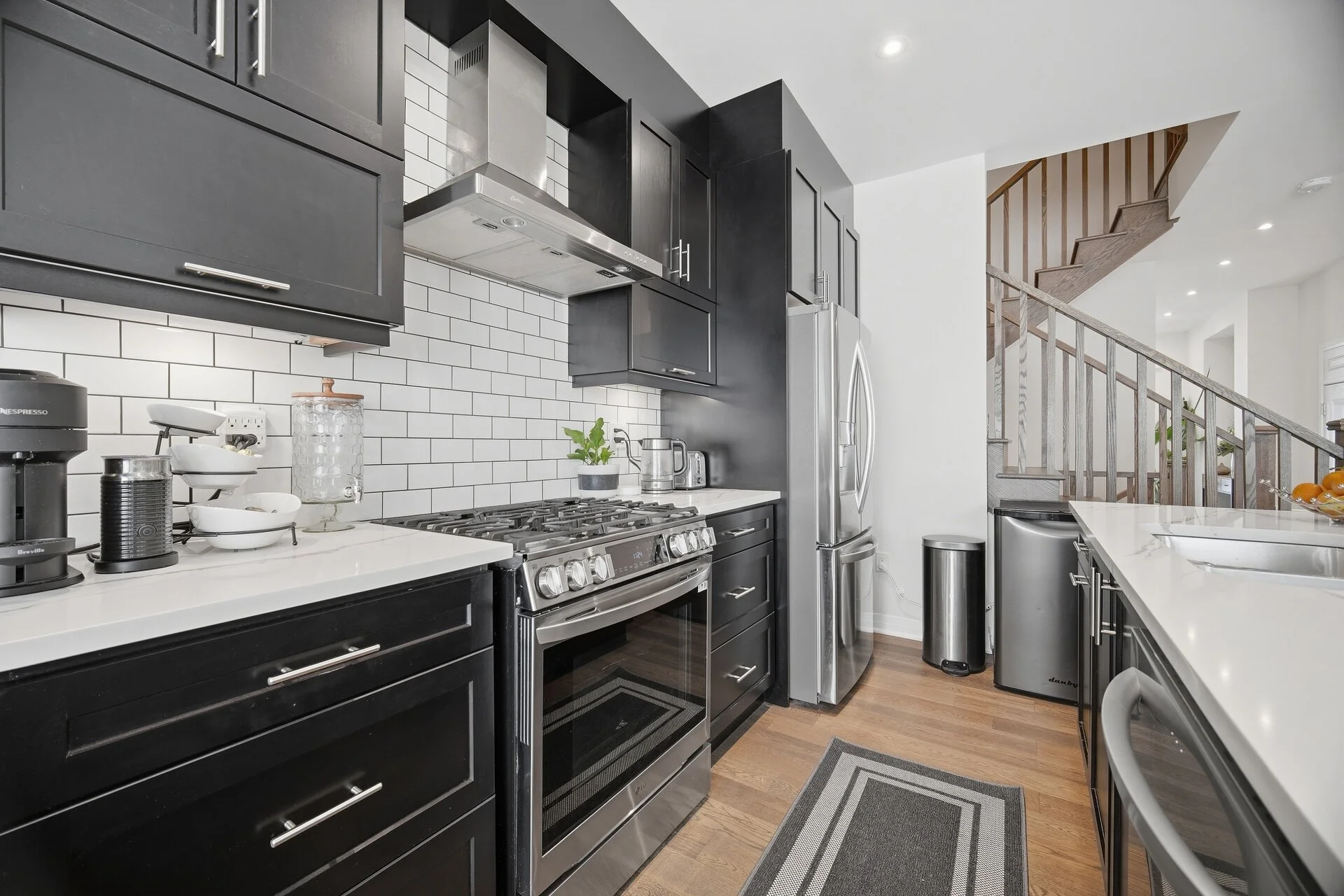 94 Settlers Road East, Oakville - photo 9