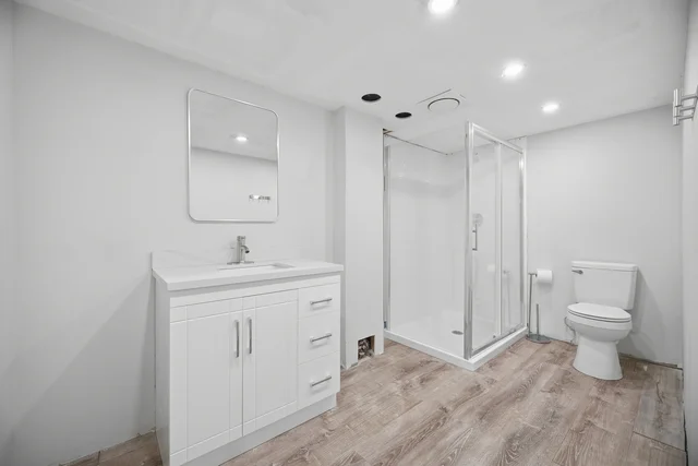 2249 Crestmont Drive, Oakville - photo 58