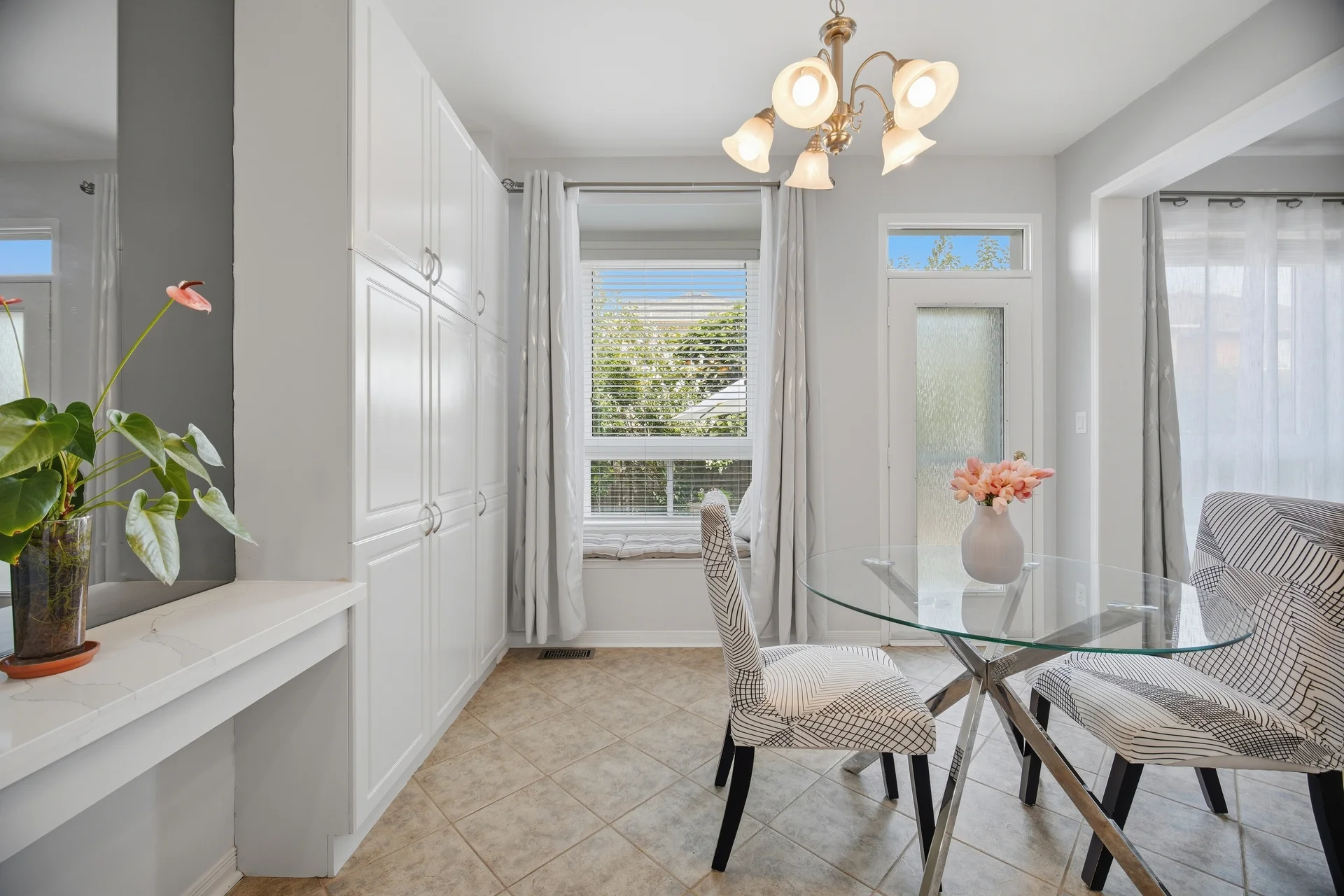 2249 Crestmont Drive, Oakville - photo 27