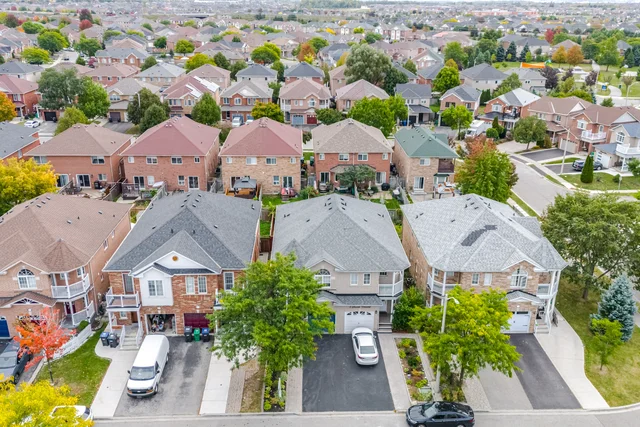 7 Secord Crescent, Brampton