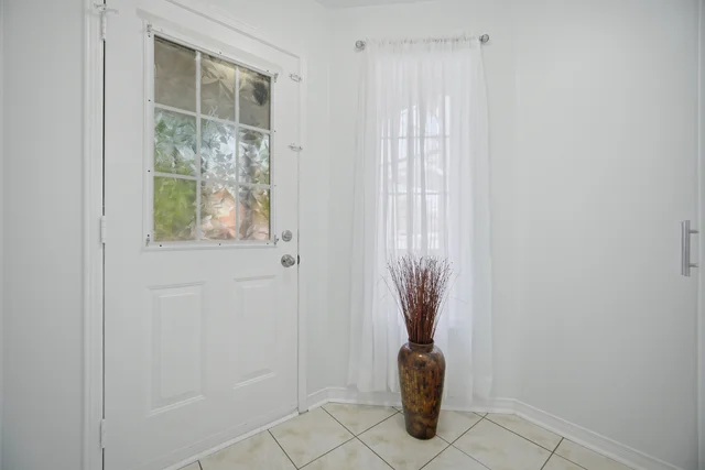 7 Secord Crescent, Brampton - photo 16