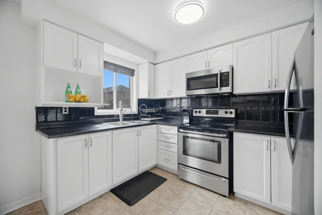 7 Secord Crescent, Brampton - photo 23