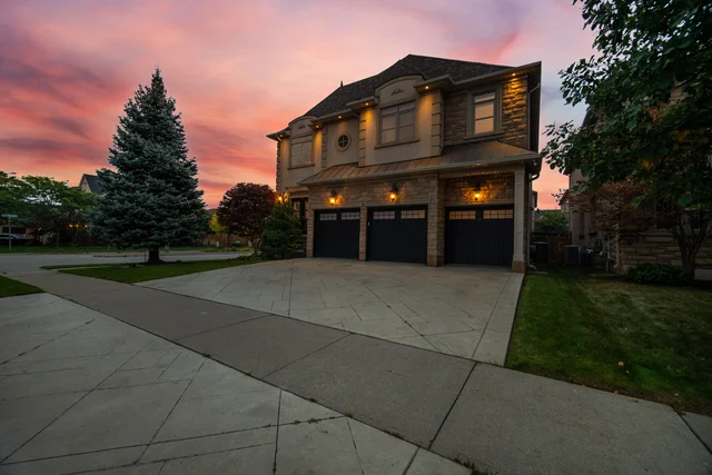 2122 Law Hill Gate, Oakville - photo 15