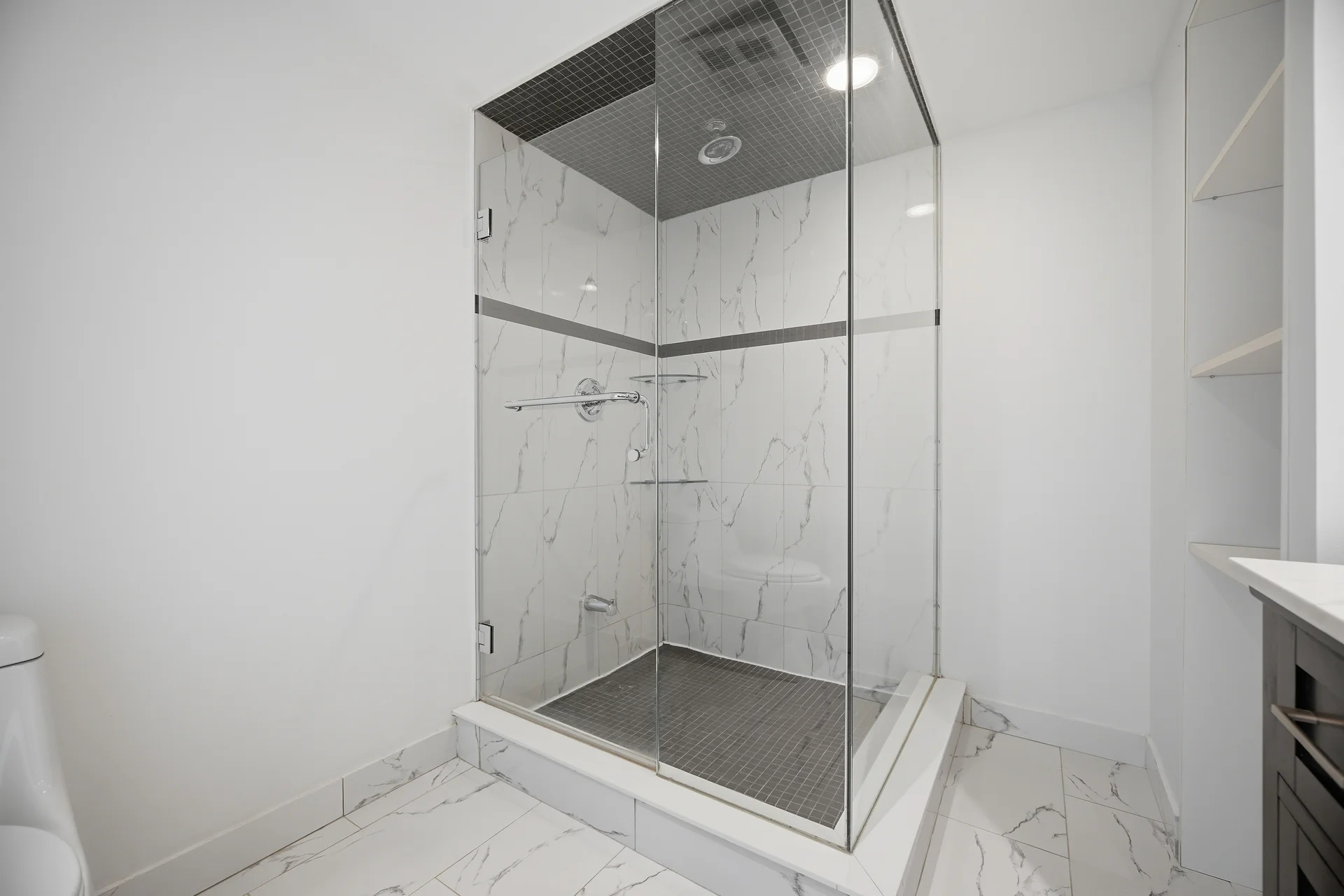 #610-82 Lombard Street, Toronto - photo 37