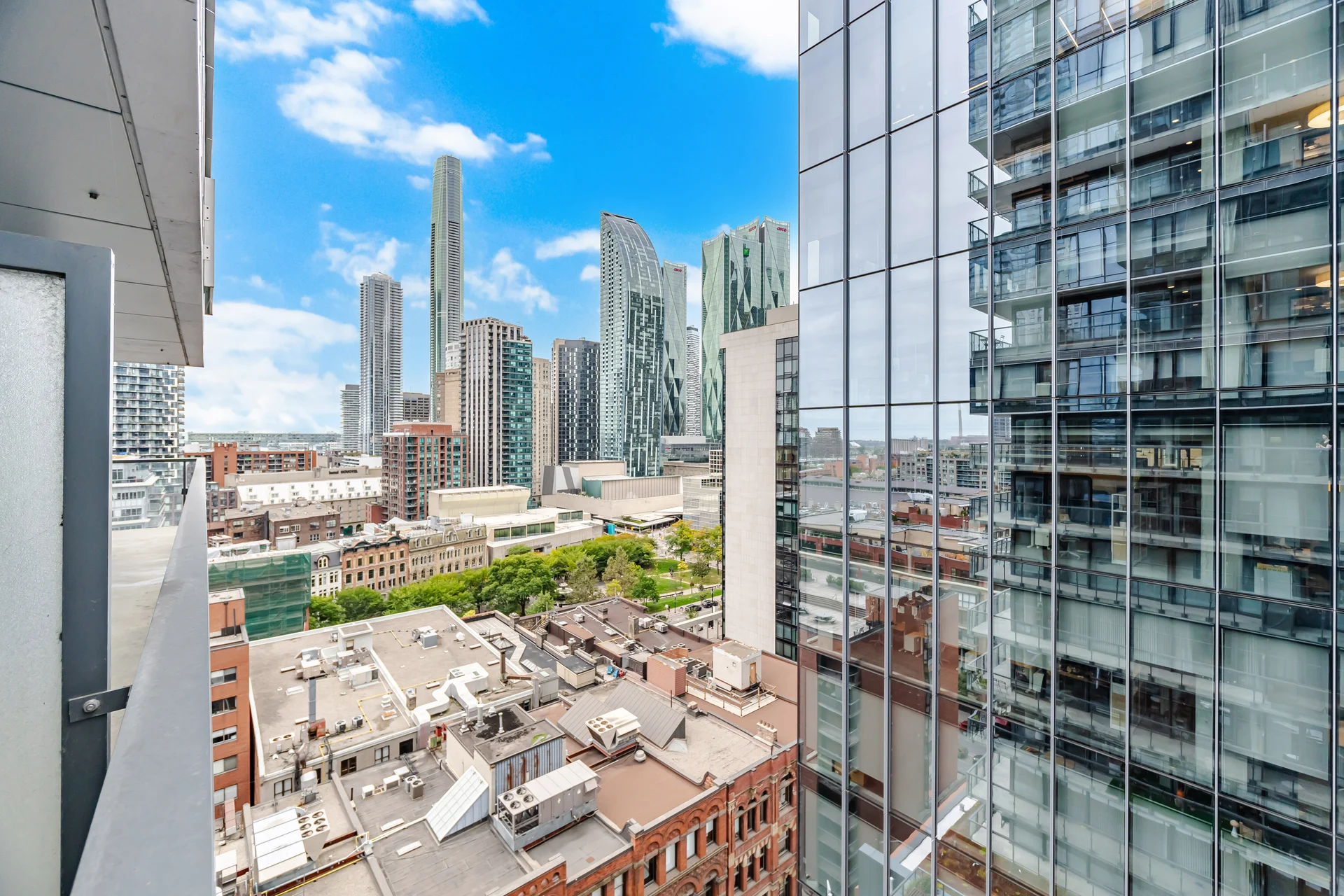 #1407-60 Colborne Street, Toronto - photo 37