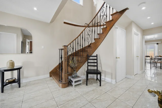 22 Faywood Drive, Brampton - photo 10