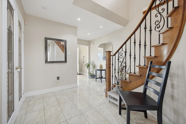 22 Faywood Drive, Brampton - photo 11