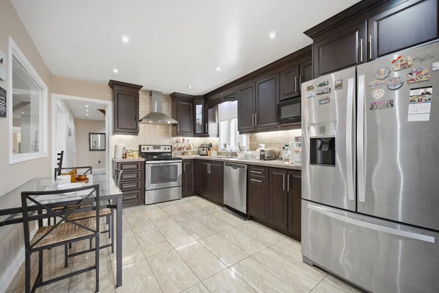 22 Faywood Drive, Brampton - photo 16