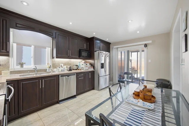 22 Faywood Drive, Brampton - photo 17