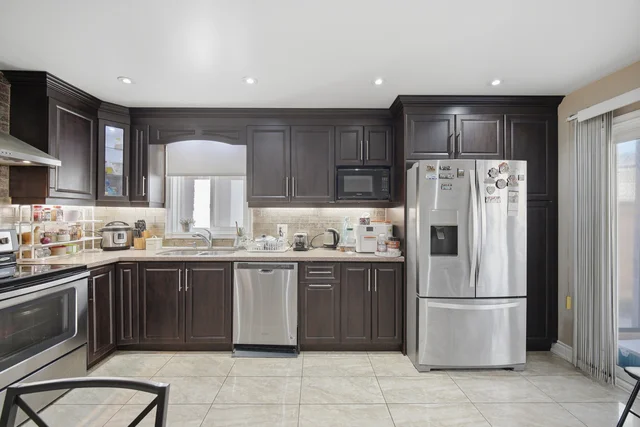 22 Faywood Drive, Brampton - photo 19