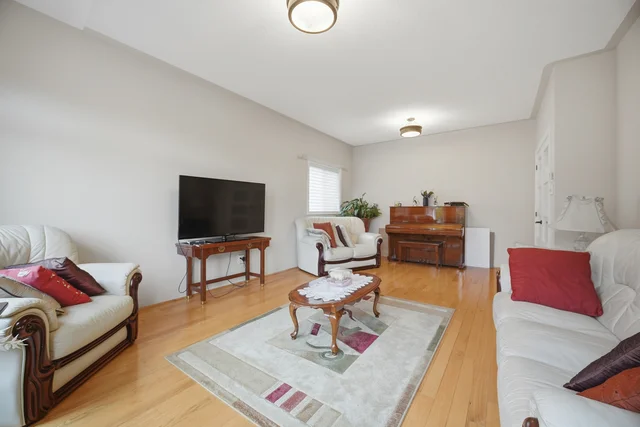 19 Amberdale Court, Caledon - photo 9