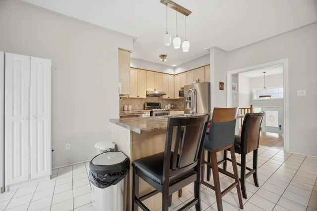 19 Amberdale Court, Caledon - photo 14