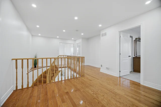 28 Corkett Drive, Brampton - photo 45